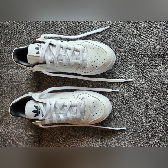 NEW Adidas Forum Bold Size 8W - Picture 9 of 10